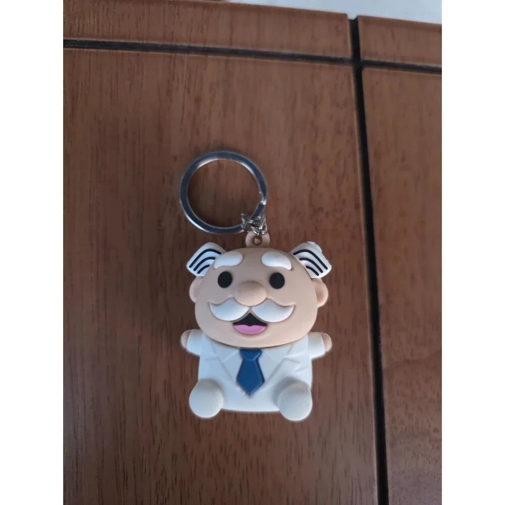Dr Simi Pastillero Keychain Pill Holder Novelty Figure Collectible